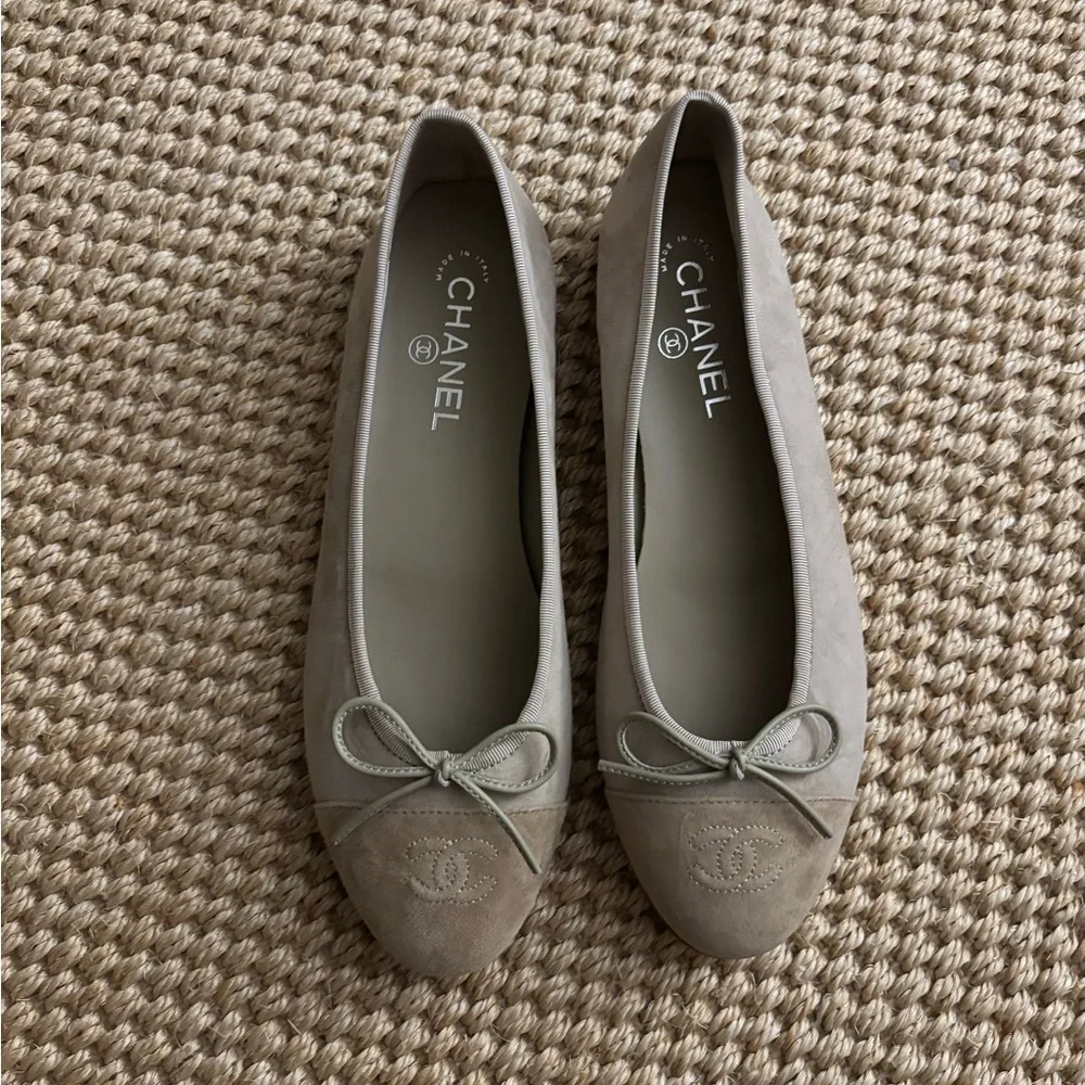 Designer flats - Picture 2 of 6